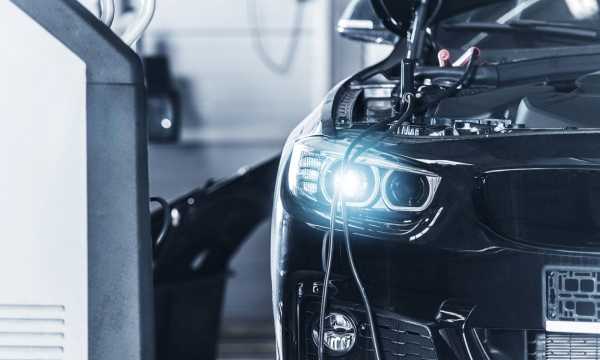 Electric Car Maintenance: 6 Effective Tips for Longevity and Performance