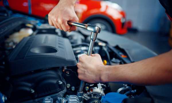 Engine Maintenance Tips for Maximum Performance